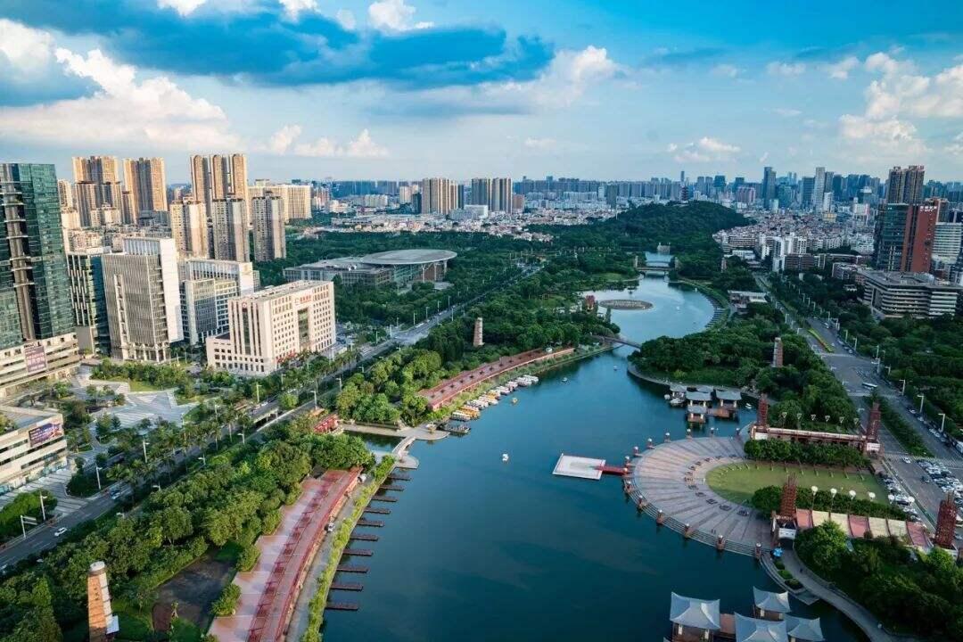 新澳门2025最精准免费全面释义、解释与落实与警惕虚假宣传-全面释义、解释与落实